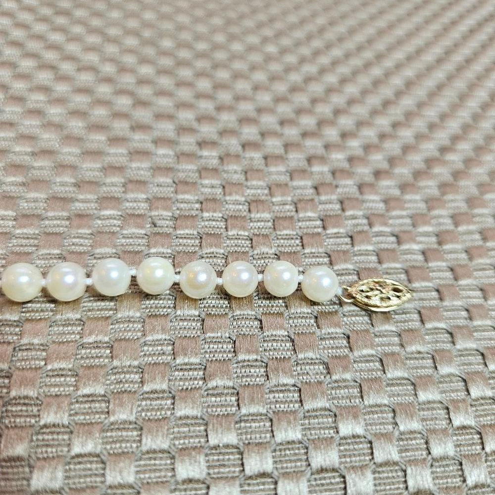 Akoya Pearls 14k Gold Clasp Knotted Single Strand Cream New In Box Vintage - Picture 2 of 9